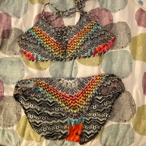 Jessica Simpson Dakota print reversible bikini